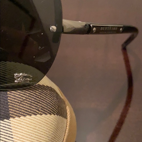 Authentic Burberry Sunglasses - Picture 4 of 5